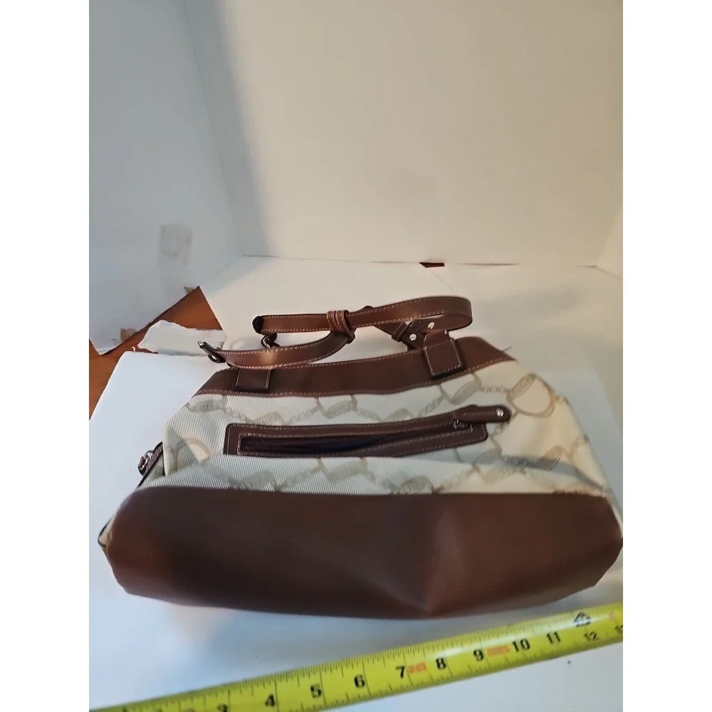 CHAPS Satchel Purse Beige Jacquard - 3 Compartments Zip